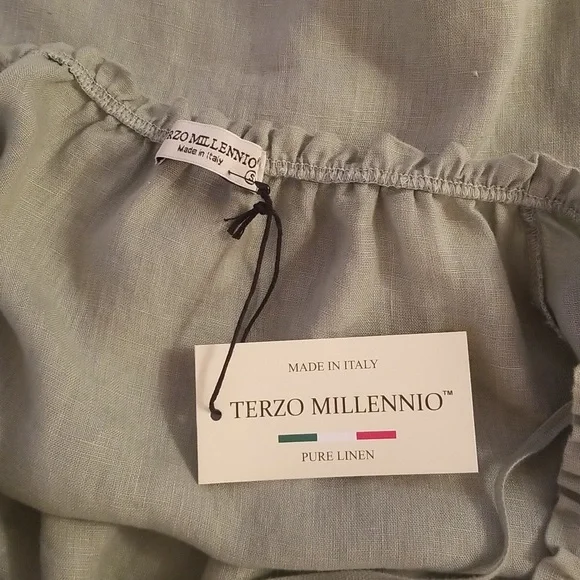 ❤❤️ MADE in ITALY! TERZO MILLENNIO Ruffle Trimmed / Off Shoulder Linen Top - Picture 3 of 5